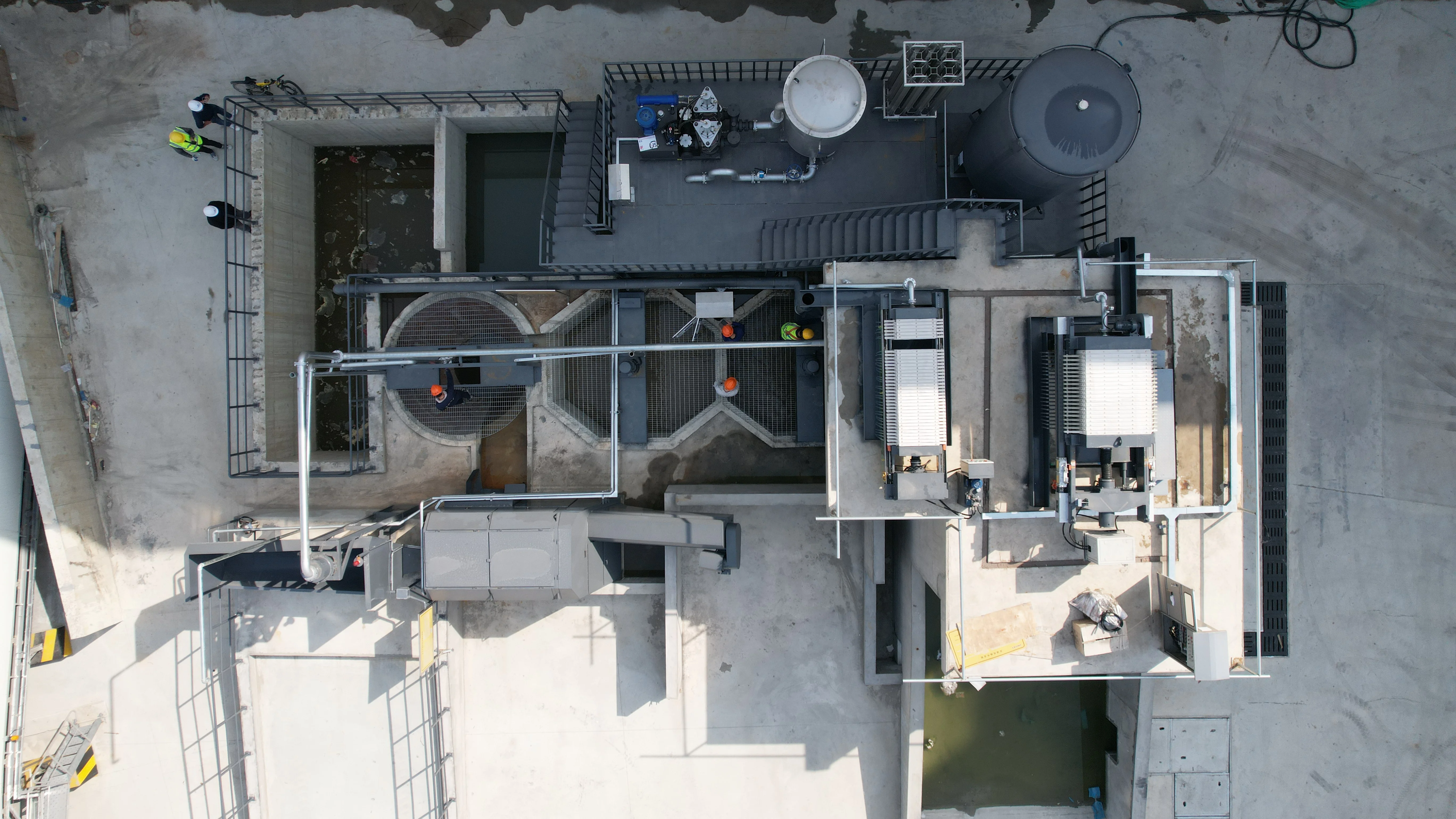 Neutralização à Base de CO₂ — Uma Alternativa Mais Segura para Tratamento Alcalino de Águas Residuais em Centrais de Concreto